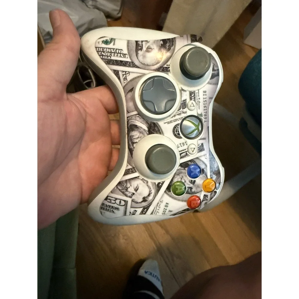 Microsoft Xbox 360 Wireless Gaming‎ Controller, Missing Battery Cover